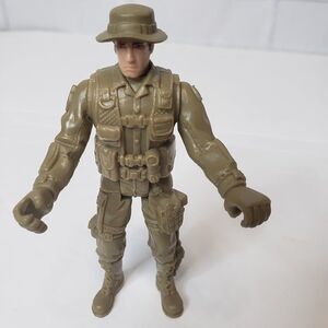 Chap Mei Desert Army Soldier Action Figure Toy 4" Cake Topper Articulated